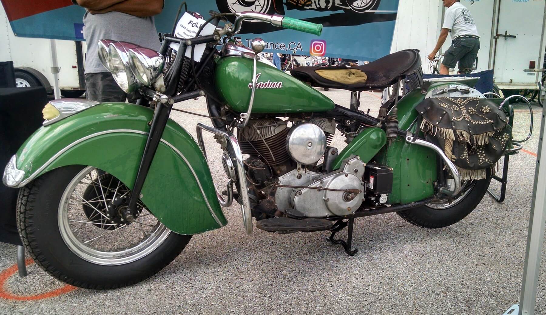 Green-Indian-Vintage-moto