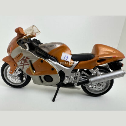 SUZUKI GSX 1300R